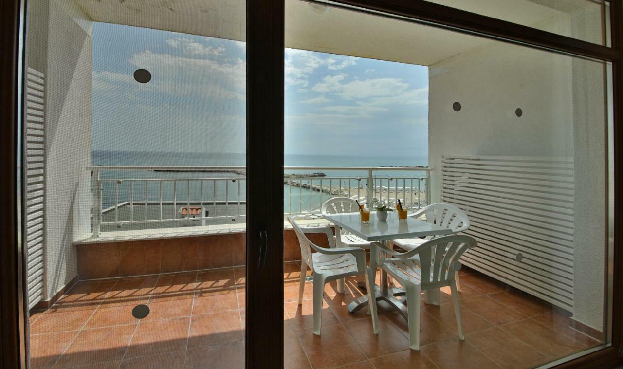 White Lagoon Resort Kavarna Exterior foto